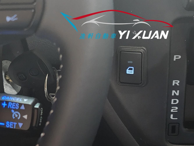 TOWN ACE VAN /TOWN ACE 原廠中控升級中控開關(方形按壓式) 開鎖解鎖 ( 內有影片🎦 )